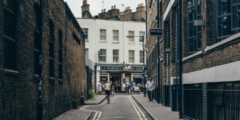 上海美良绿色工厂实践：引领化妆品与美发沙龙行业的可持续发展新路径