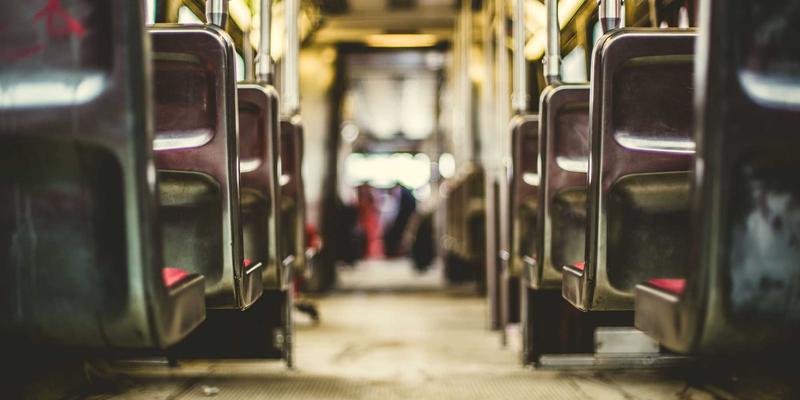 上海美良美发师培训体系：AI辅助教学工具如何重塑专业美容与美发沙龙行业